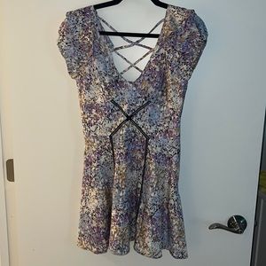 Bebe Lavender and Pale Blue Floral Pattern 100% Silk Size XS